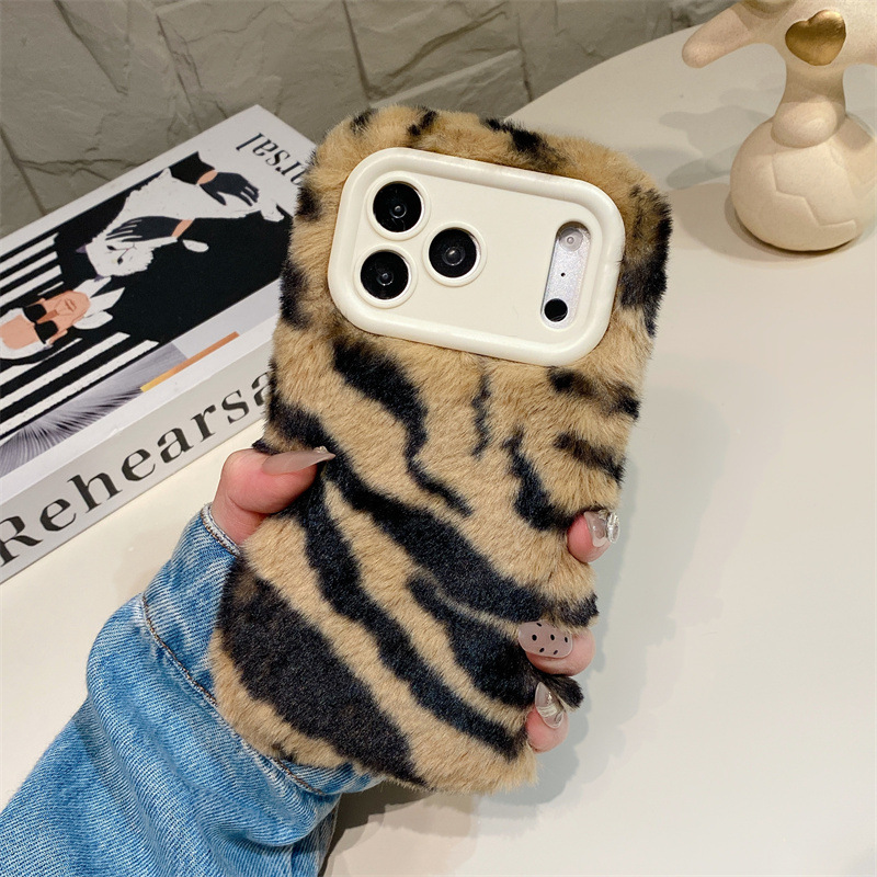 Luksusowe etui na telefon z wz – Phone Cases Iphone 14 recenzja i cena